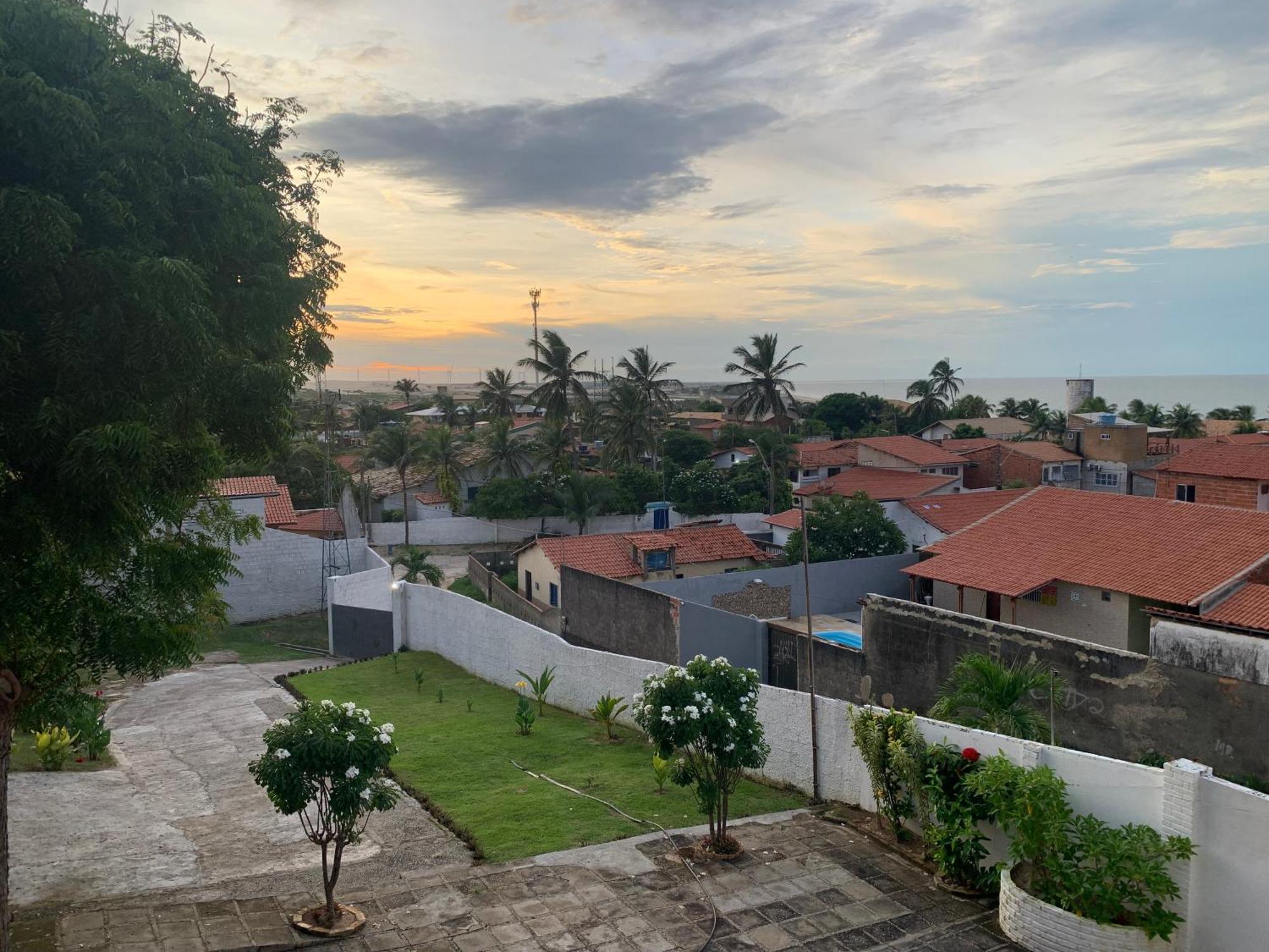 Morro Branco Suites - Hospedaria Morro Branco Beberibe Buitenkant foto