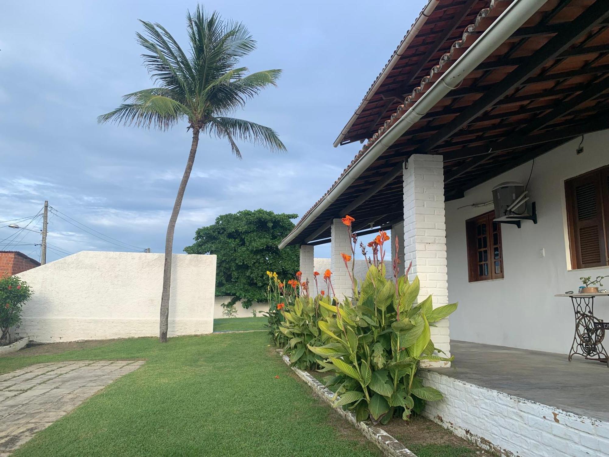 Morro Branco Suites - Hospedaria Morro Branco Beberibe Buitenkant foto