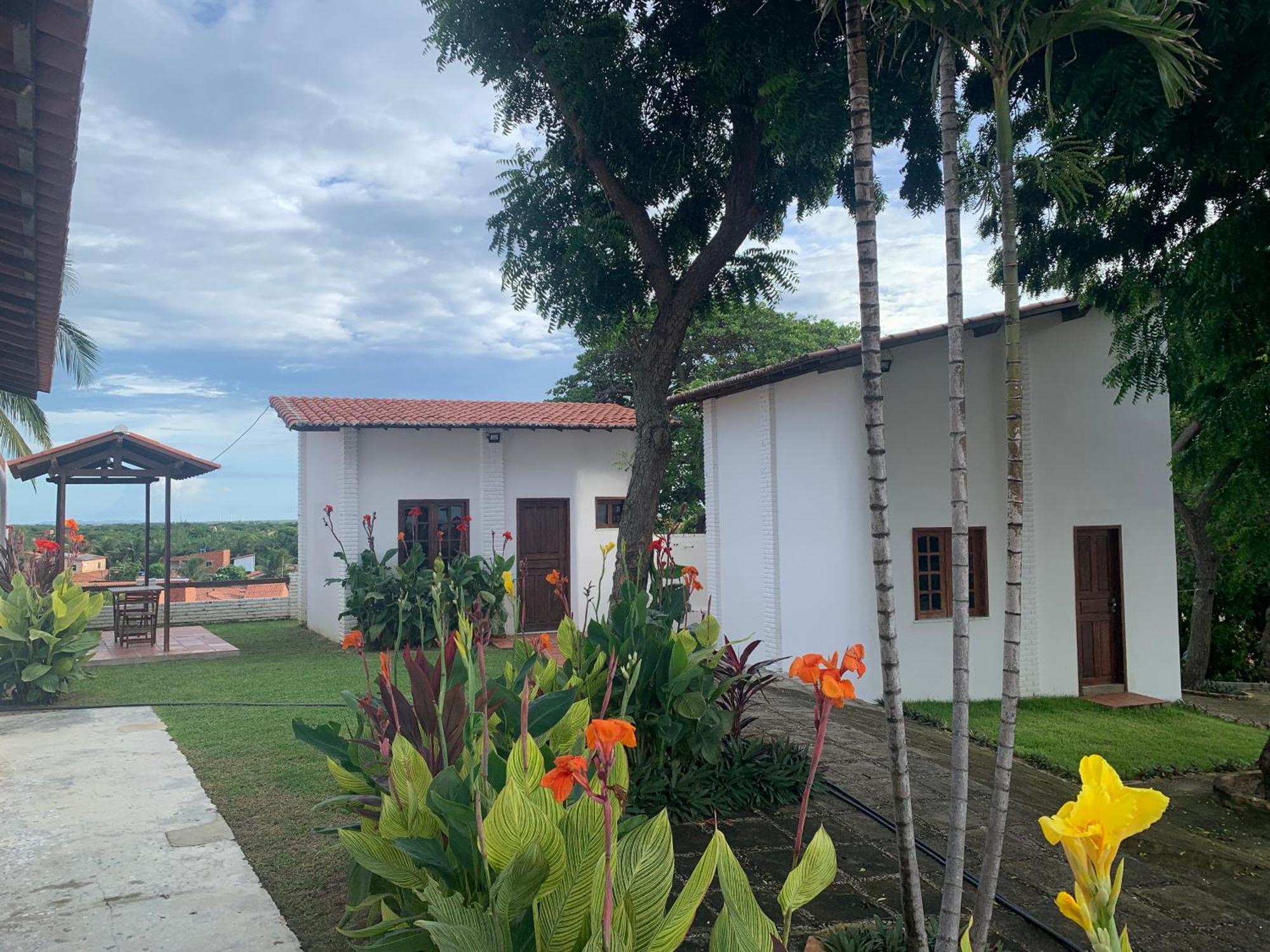 Morro Branco Suites - Hospedaria Morro Branco Beberibe Buitenkant foto